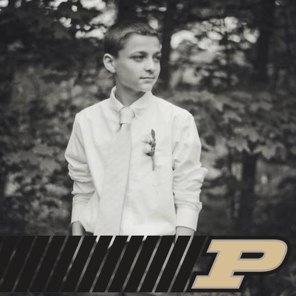 Meet your Posher, Logan - Picture 1 of 1